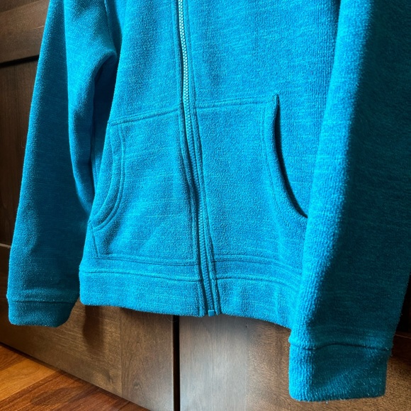 Patagonia Hooded Fleece Zip-up - Picture 8 of 15